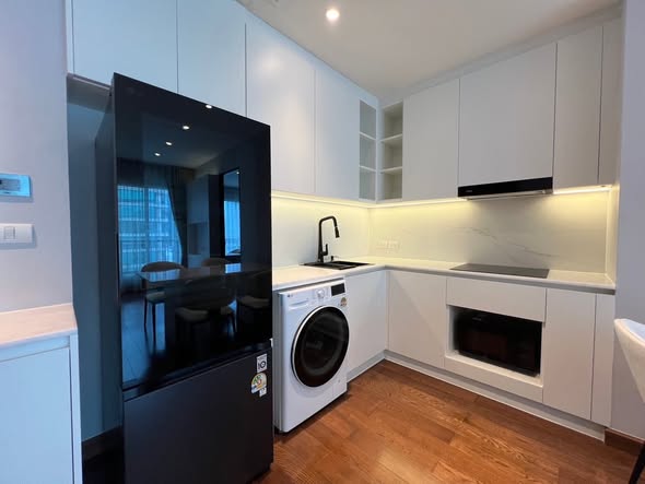 kitchen of The Address Chidlom