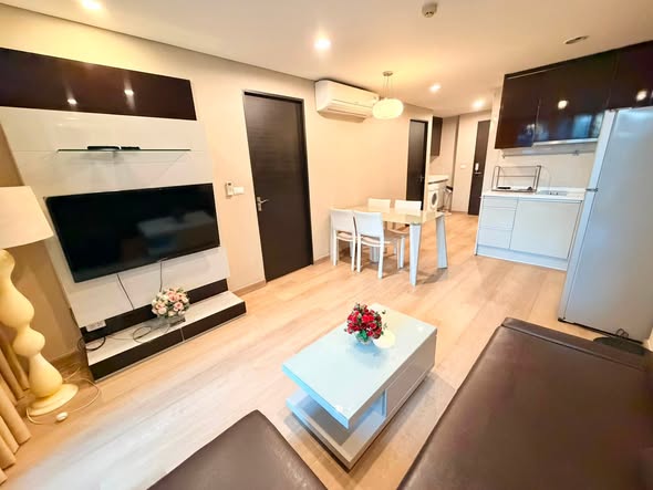 living room and bedroom and room interior of The Address Pathum Wan ดิ แอดเดรส ปทุมวัน