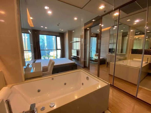 The Address Sathorn