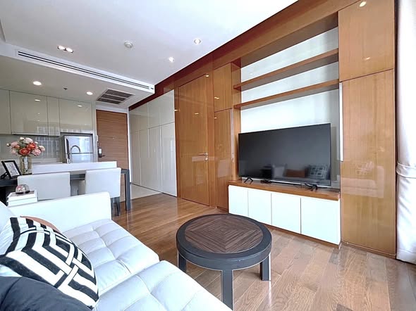 bedroom and living room and room interior of The Address Sukhumvit 28