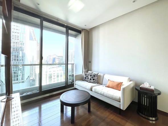 living room of The Address Sukhumvit 28
