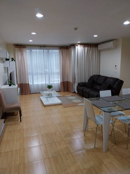 The Address Sukhumvit 42