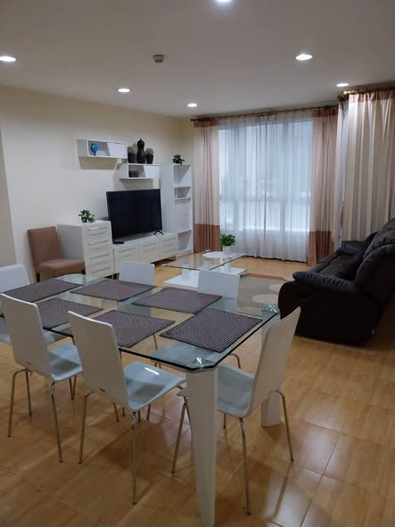room interior of The Address Sukhumvit 42