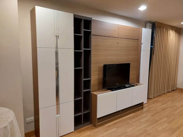 room interior of The Aree Condominium