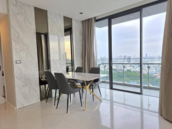 The Bangkok Sathorn