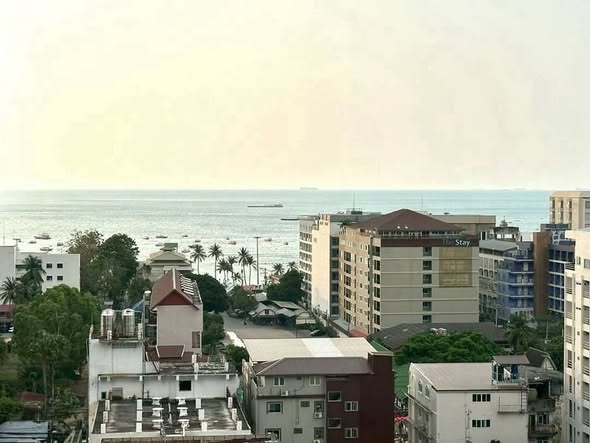 THE BASE Central Pattaya