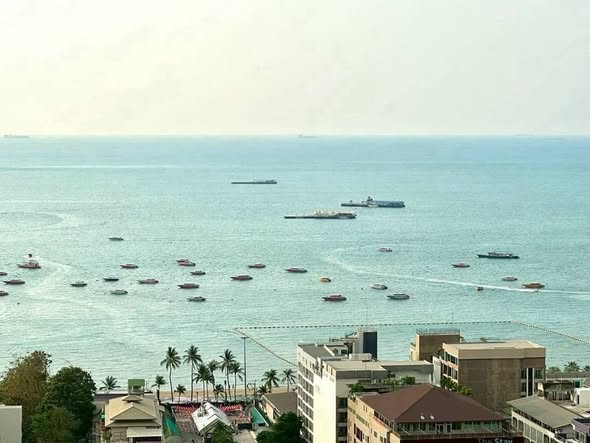 THE BASE Central Pattaya
