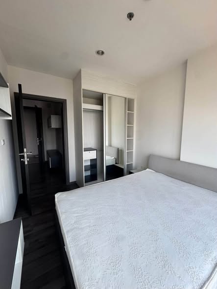 bedroom of The Base Park East