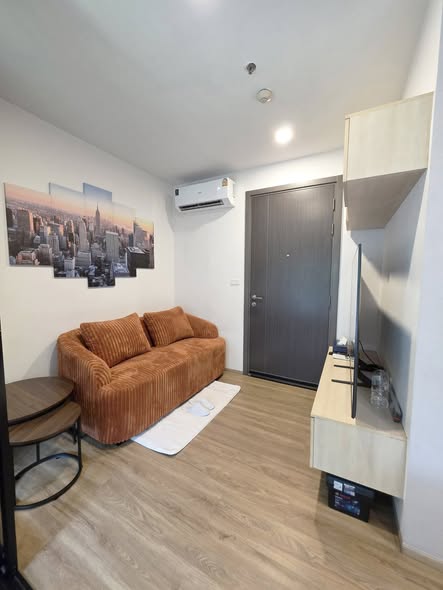 bedroom of THE BASE Park West – Sukhumvit 77