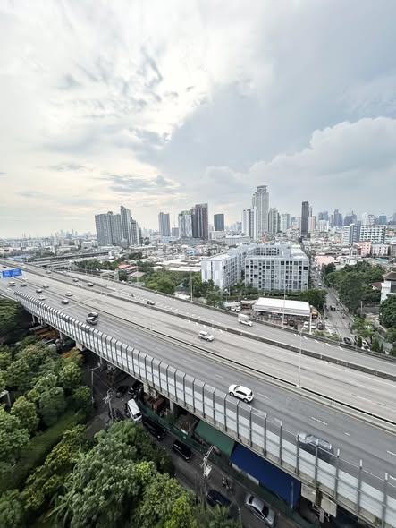 THE BASE Park West – Sukhumvit 77