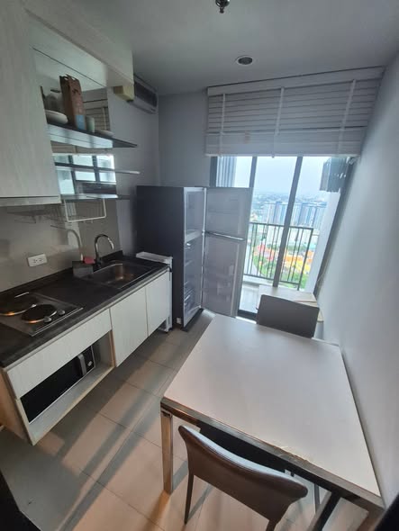 kitchen of THE BASE Park West – Sukhumvit 77