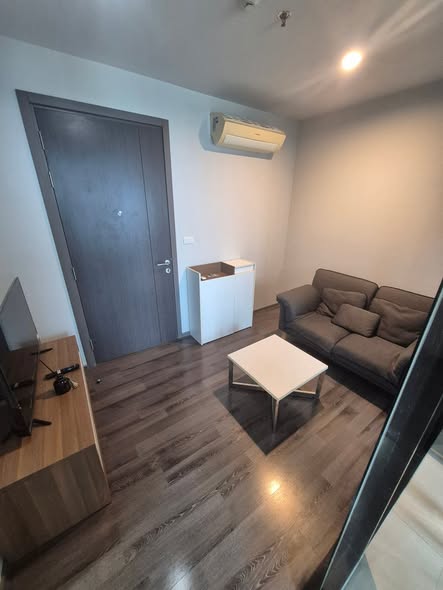 living room and room interior of THE BASE Park West – Sukhumvit 77