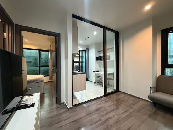 living room and room interior of THE BASE Park West – Sukhumvit 77