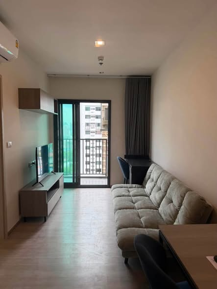 THE BASE Phetchaburi-Thonglor เดอะ เบส เพชรบุรี – ทองหล่อ