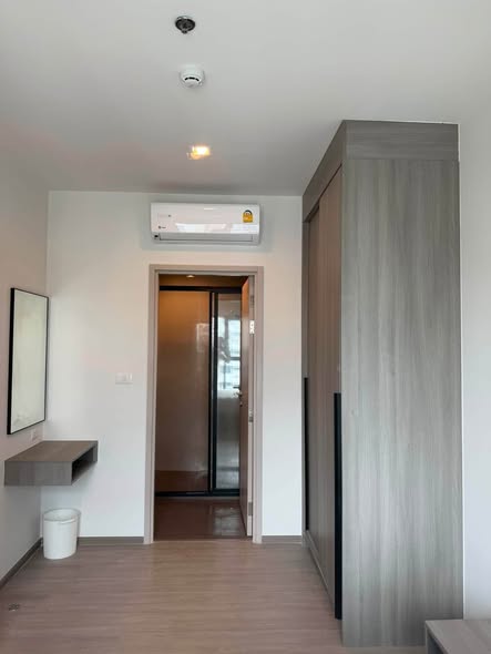 room interior of THE BASE Phetchaburi-Thonglor เดอะ เบส เพชรบุรี – ทองหล่อ