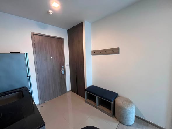 room interior of THE BASE Phetchaburi-Thonglor เดอะ เบส เพชรบุรี – ทองหล่อ