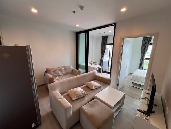 bedroom and living room and room interior of THE BASE Phetkasem
