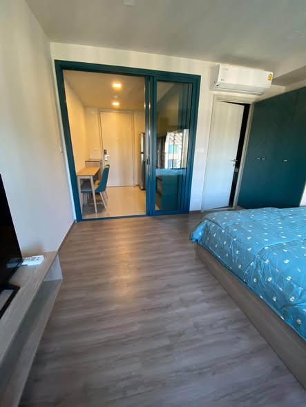 bedroom and room interior of THE BASE Sukhumvit 50