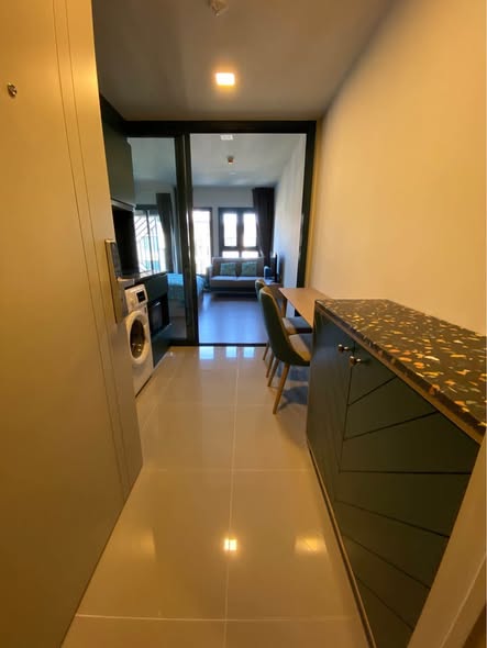 room interior of THE BASE Sukhumvit 50