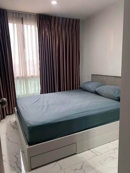 bedroom of THE BASE Sukhumvit 77