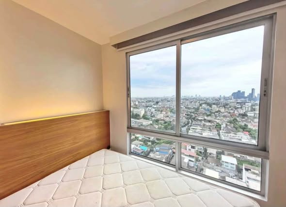 bedroom of THE BASE Sukhumvit 77
