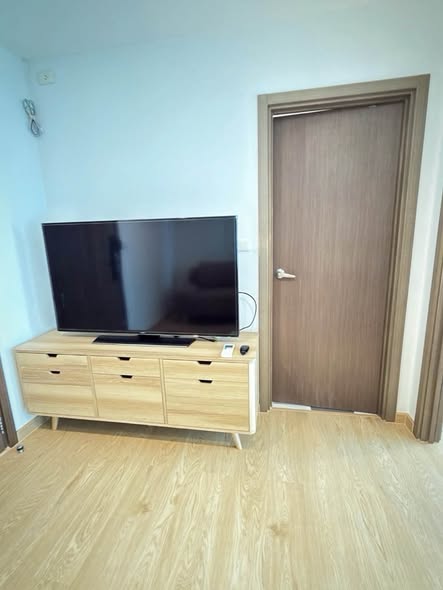 bedroom and room interior of THE BASE Sukhumvit 77