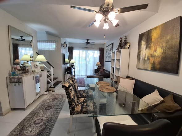 living room of The Connect 10 Bearing Station เดอะ คอนเนค 10 แบริ่ง สเตชั่น