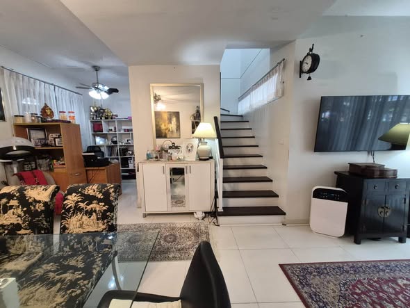 living room of The Connect 10 Bearing Station เดอะ คอนเนค 10 แบริ่ง สเตชั่น