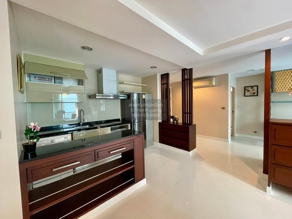 The Crest Sukhumvit 24