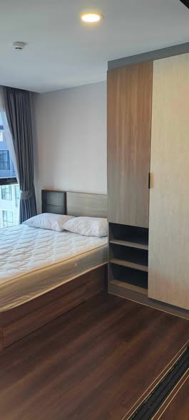 bedroom of The Cube Loft Srinakarin