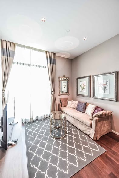 living room of The Diplomat 39