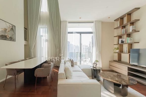 living room of The Diplomat 39