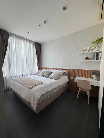 bedroom of The Edge Sukhumvit 23