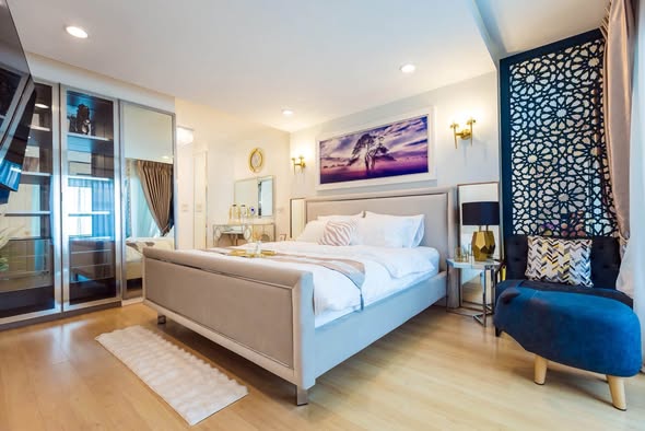 bedroom of The Eight Chatuchak Ratchada Private Luxury Home