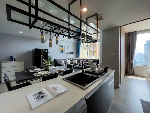 kitchen of THE EMPIRE PLACE SATHON