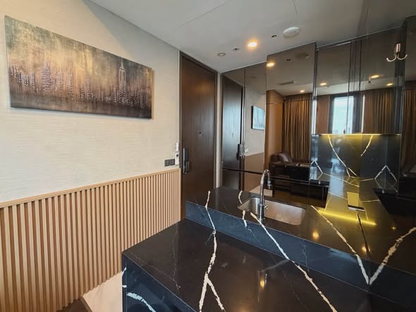 THE ESSE Sukhumvit 36