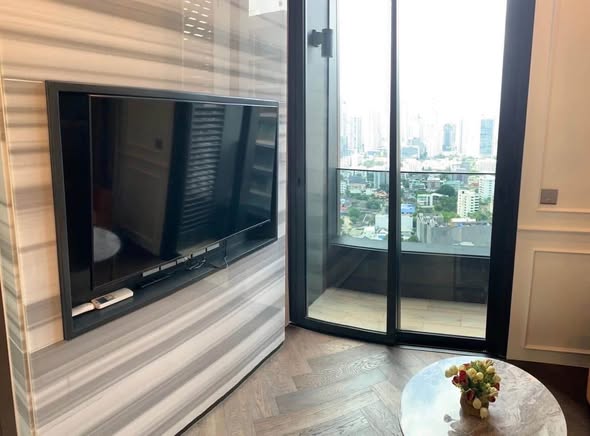 room interior of THE ESSE Sukhumvit 36