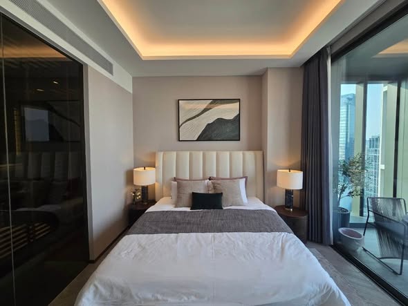 The Estelle Phrom Phong