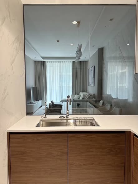 room interior and bathroom and kitchen of The Estelle Phrom Phong