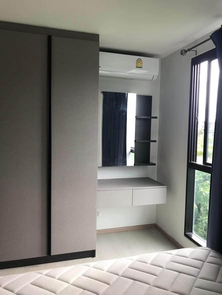bedroom and room interior of The Excel Groove