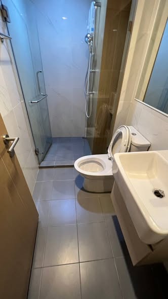 bathroom of The Excel Hideaway Sukhumvit 71