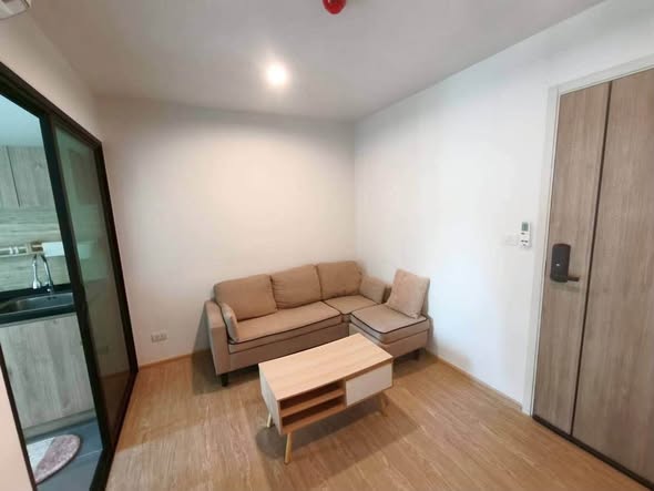 bedroom and room interior of The Excel Ratchada 18