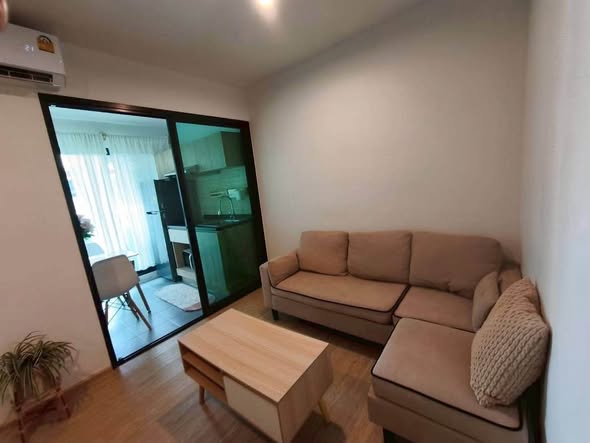living room and room interior of The Excel Ratchada 18