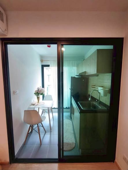 room interior of The Excel Ratchada 18