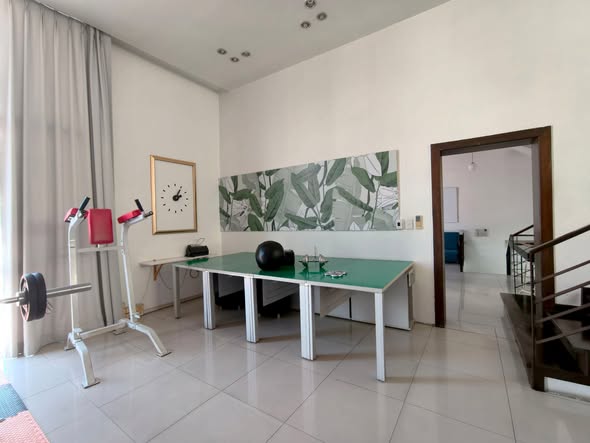 The Front HomeOffice
