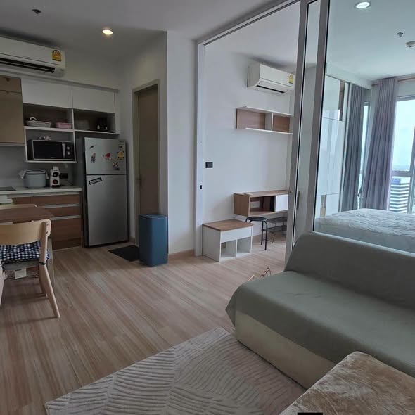 bedroom of The Hotel Serviced Condo เดอะโฮเทล คอนโด