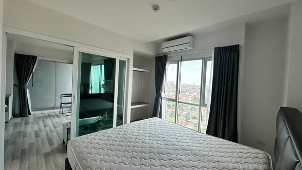 bedroom of The Key Cheangwattana