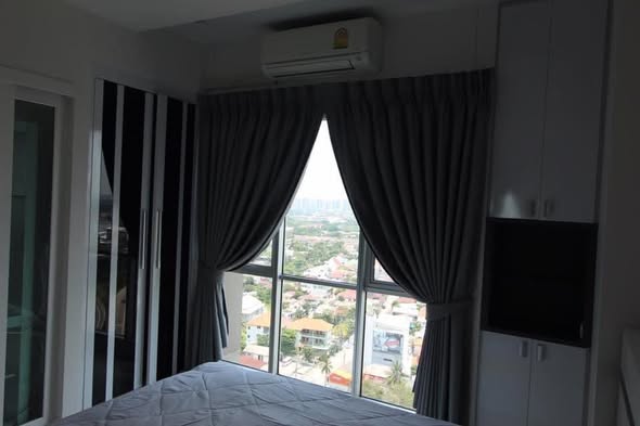 bedroom of The Key Cheangwattana