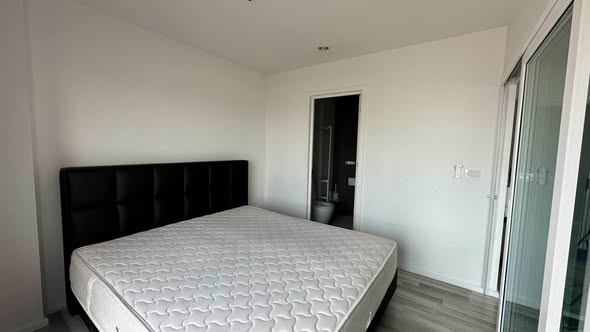 bedroom of The Key Cheangwattana