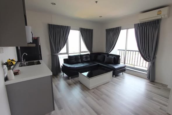 bedroom and living room of The Key Cheangwattana
